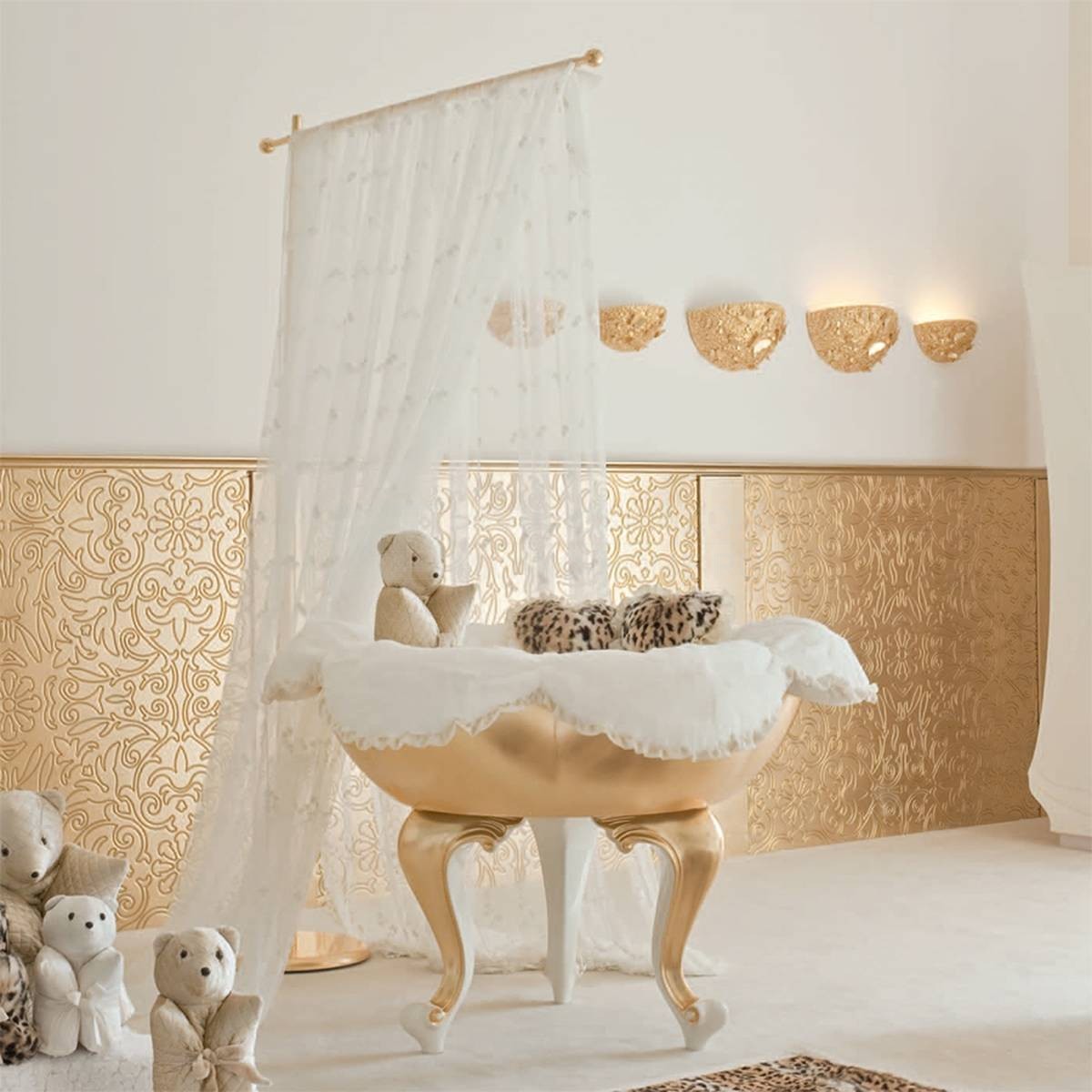 Кровать с балдахином Luxury Bebe SUNNY art.981-BICOLORE из Италии фабрики HALLEY