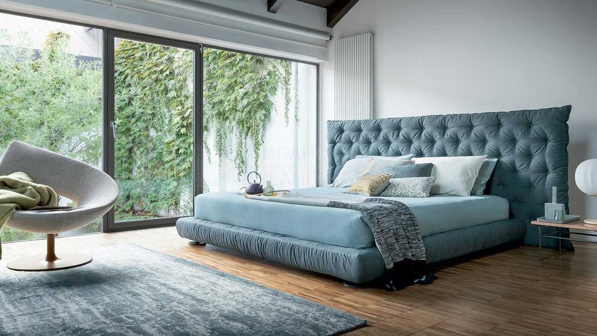Двуспальная кровать Full moon из Италии фабрики BONALDO
