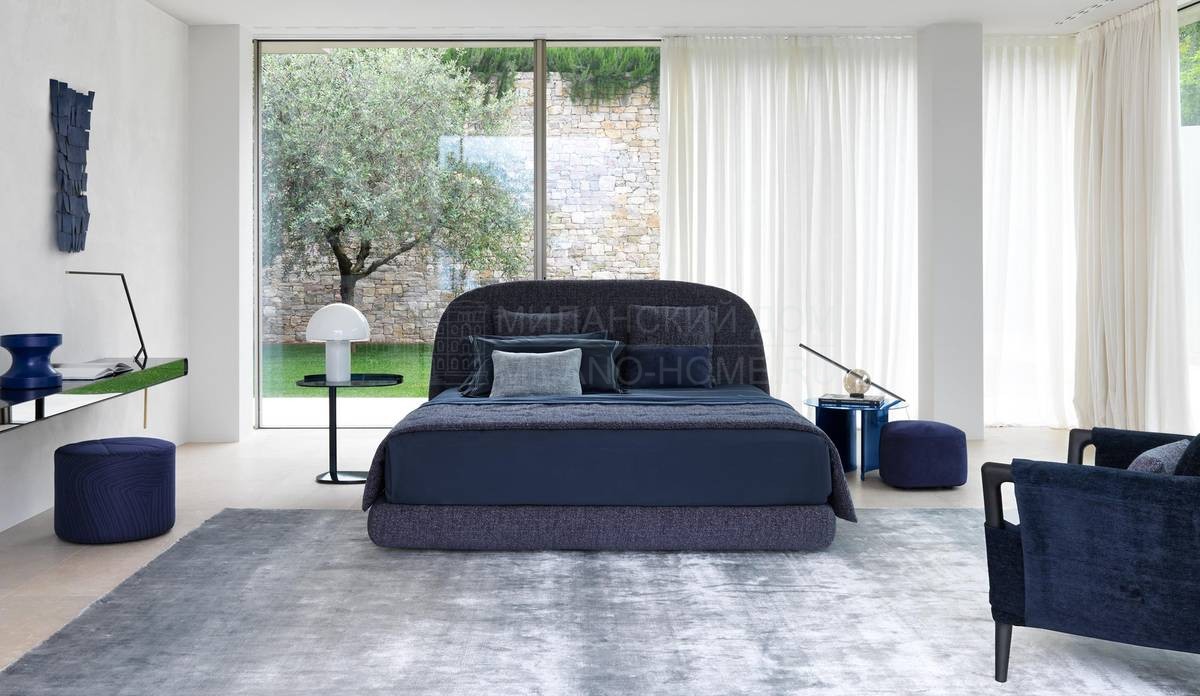 Кровать с мягким изголовьем Taormina из Италии фабрики FLOU