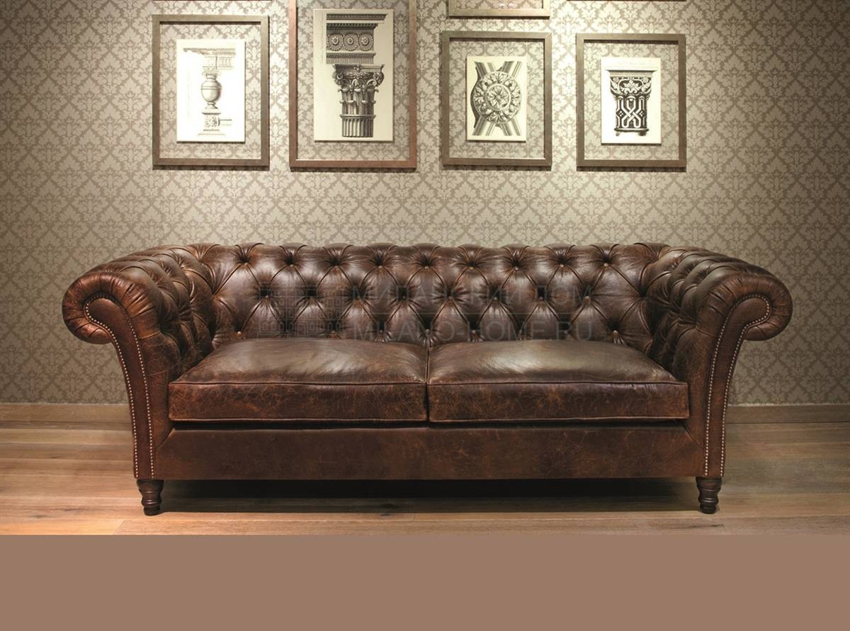 Прямой диван Club Chesterfield leather из Великобритании фабрики THE SOFA & CHAIR Company