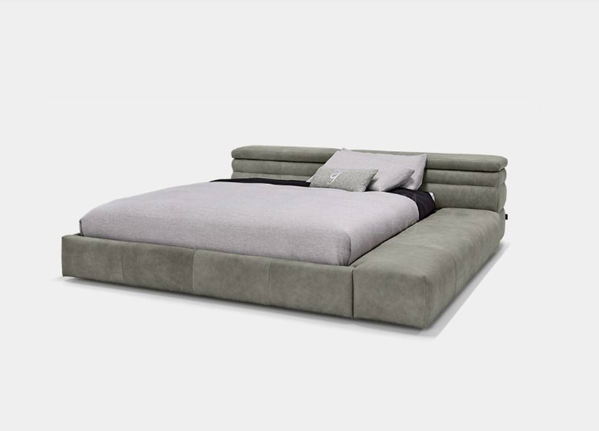 Кровать с мягким изголовьем Mayfair dream из Италии фабрики ARKETIPO