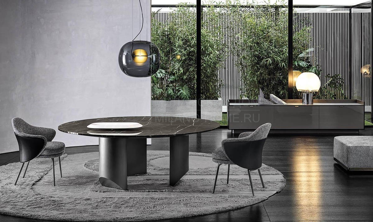 Круглый стол Wedge round table из Италии фабрики MINOTTI