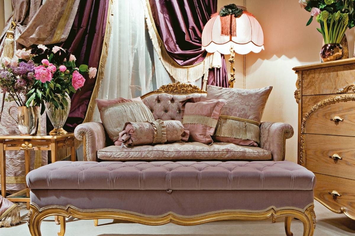 Прямой диван Art. 582DV из Италии фабрики MEDEA