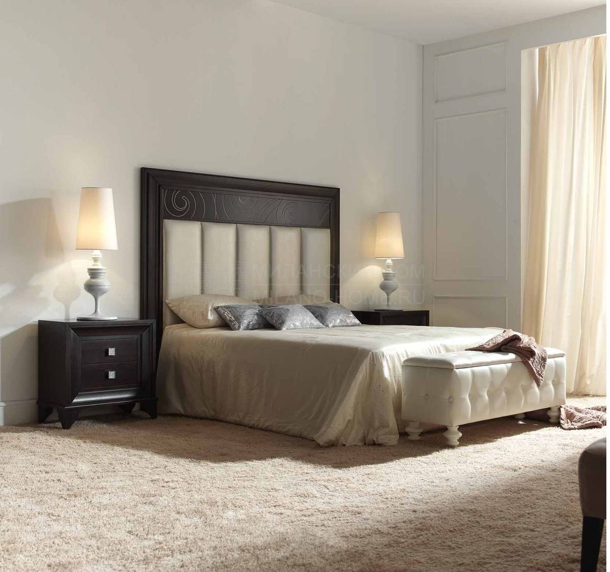 Кровать с комбинированным изголовьем Galiano selection/04 bed из Испании фабрики MUGALI
