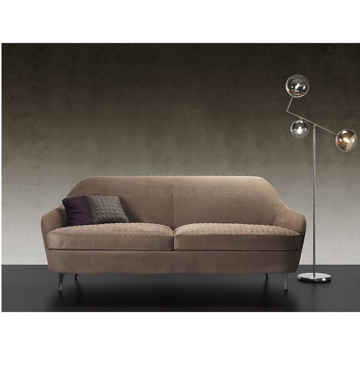 Прямой диван Nuvola Sofa из Италии фабрики REFLEX ANGELO
