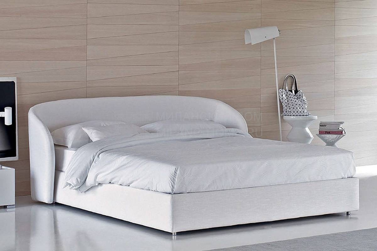 Кровать с мягким изголовьем Celine LMCE LE2C LE9C из Италии фабрики FLOU