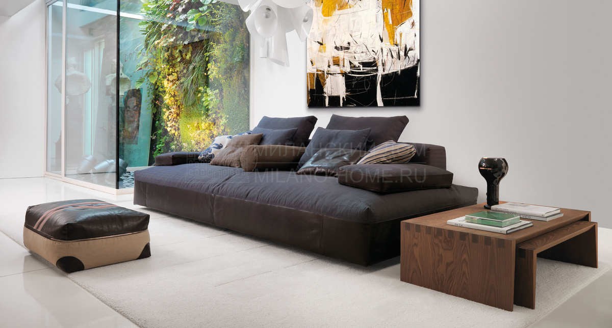 Прямой диван Glow-in sofa  из Италии фабрики DESIREE