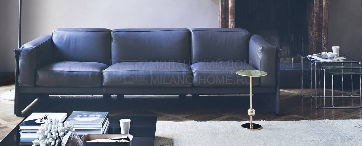 Прямой диван 405 Duc sofa из Италии фабрики CASSINA