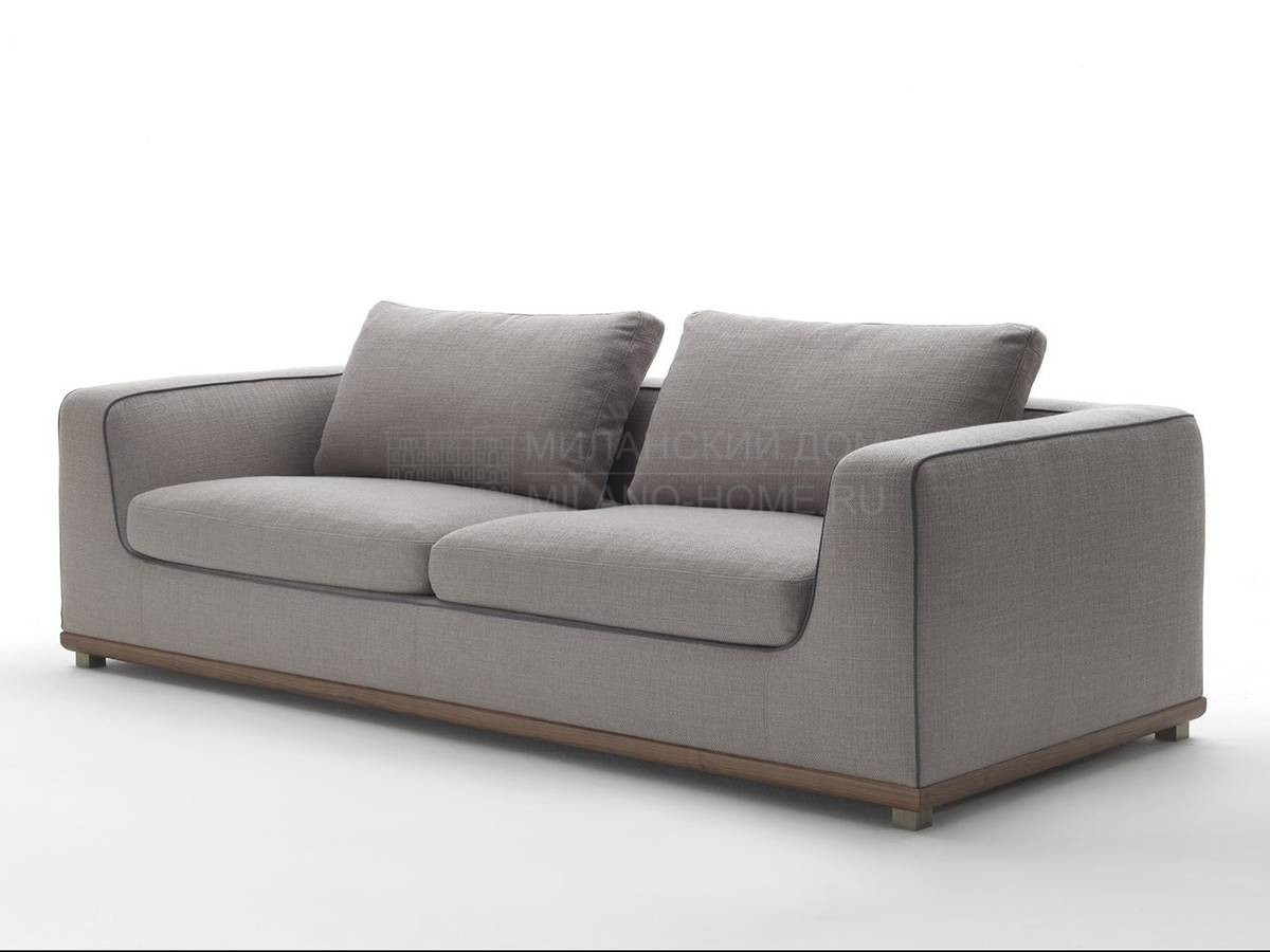 Прямой диван Kirk sofa из Италии фабрики PORADA