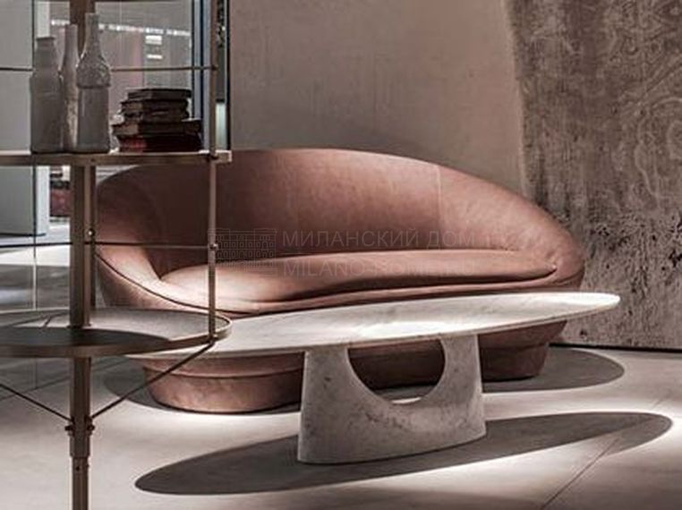 Прямой диван Janette из Италии фабрики BAXTER