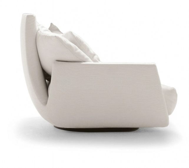 Прямой диван Tuliss sofa  из Италии фабрики DESIREE