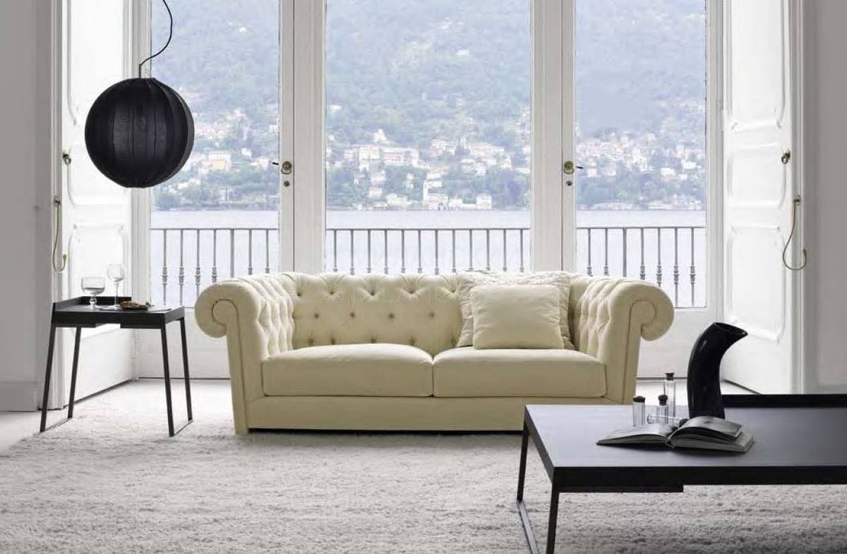Прямой диван Jadore divano из Италии фабрики BUSNELLI