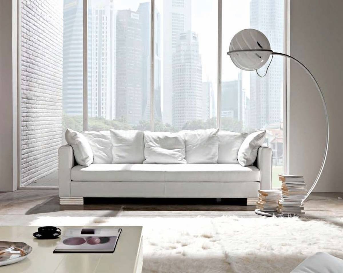 Прямой диван Century sofa из Италии фабрики BAMAX