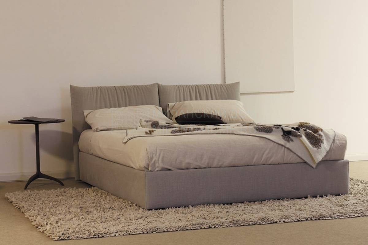 Кровать с мягким изголовьем Vele/bed из Италии фабрики FERLEA