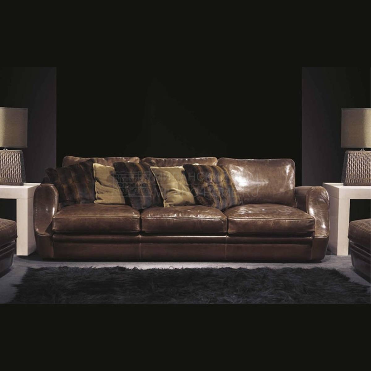 Прямой диван Adlon Sofa из Италии фабрики ULIVI