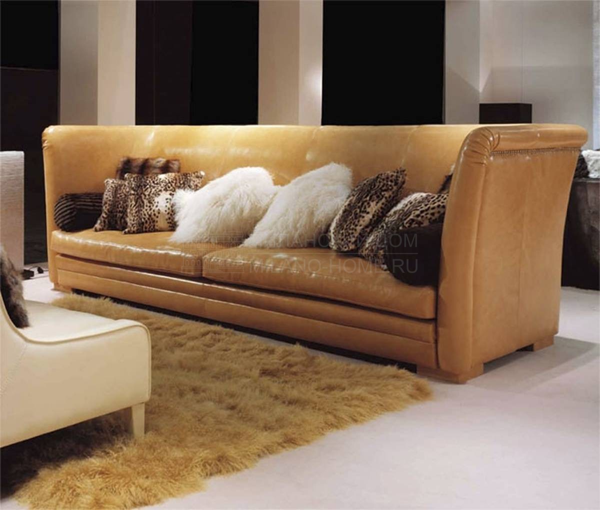 Прямой диван George Sofa из Италии фабрики ULIVI