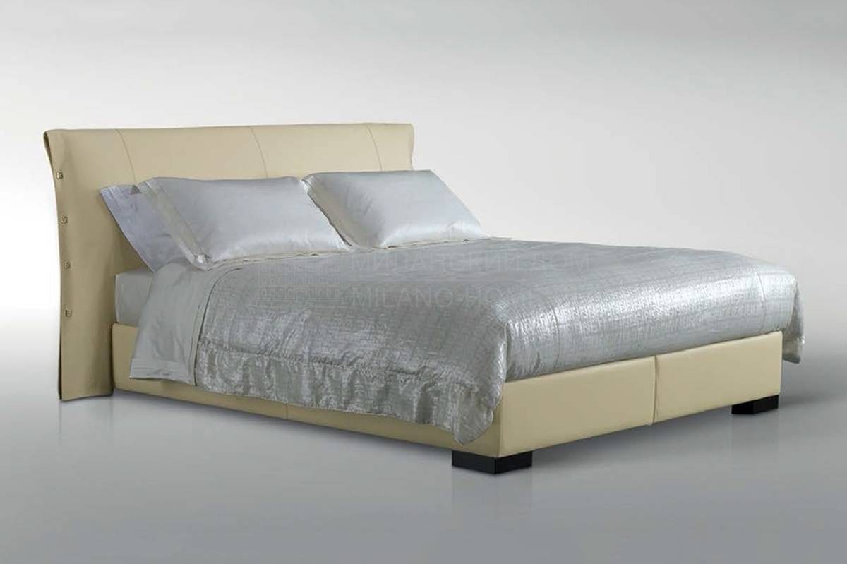 Кровать с мягким изголовьем Peplo  из Италии фабрики FENDI Casa