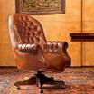 Кожаное кресло Executive armchair