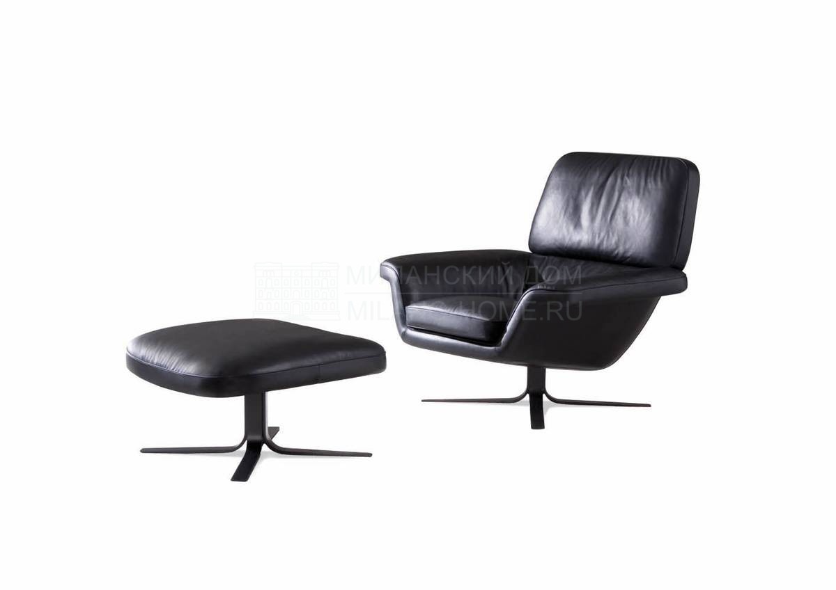 Кожаное кресло Blake-Soft armchair из Италии фабрики MINOTTI