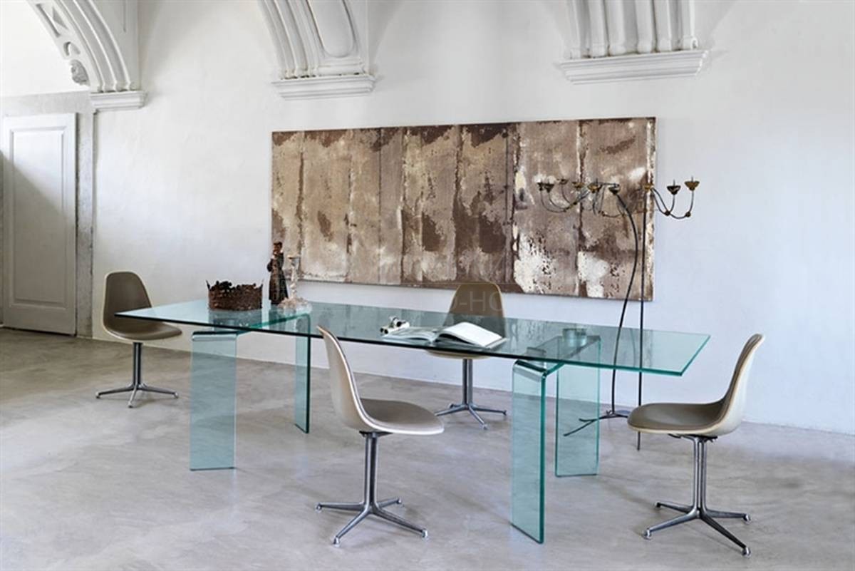 Обеденный стол Ray/table из Италии фабрики FIAM ITALIA