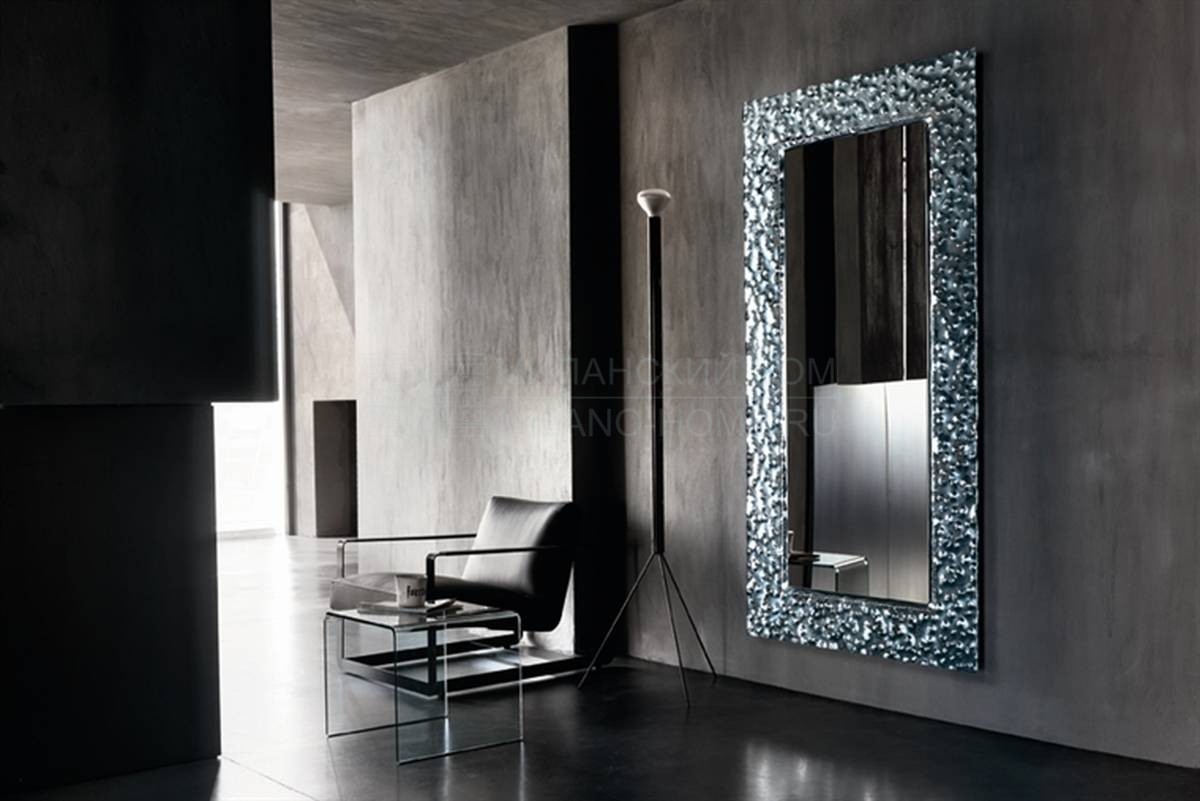Зеркало настенное Venus/mirror из Италии фабрики FIAM ITALIA