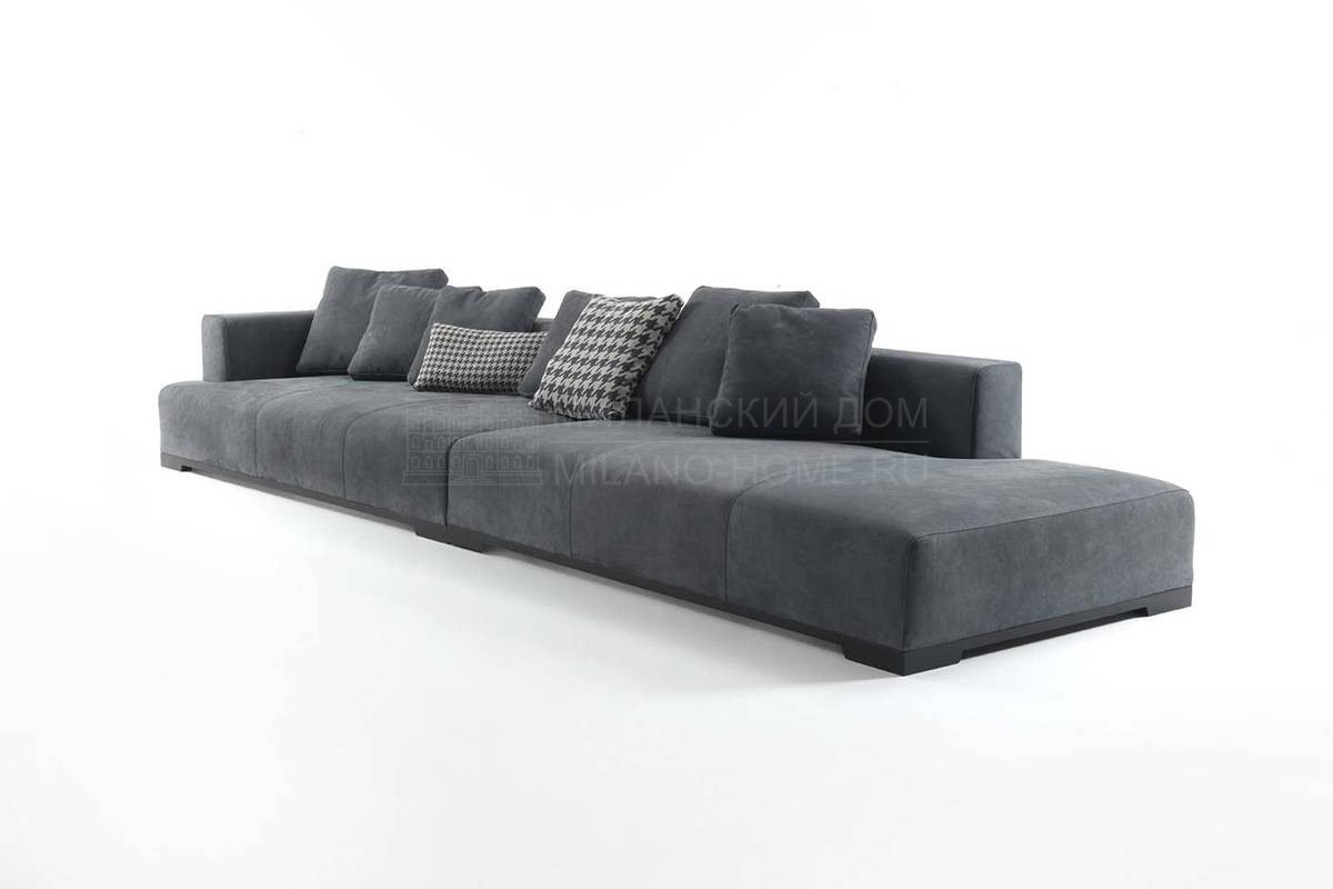 Прямой диван Attico из Италии фабрики VITTORIA FRIGERIO