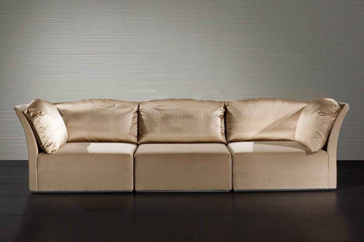 Прямой диван Amore из Италии фабрики FENDI Casa