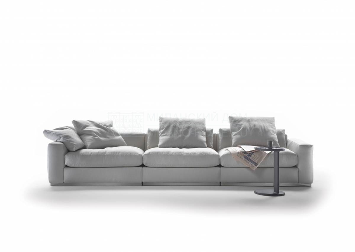 Прямой диван Beauty straight sofa из Италии фабрики FLEXFORM