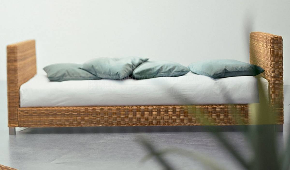 Двуспальная кровать Net 80EH из Италии фабрики GERVASONI