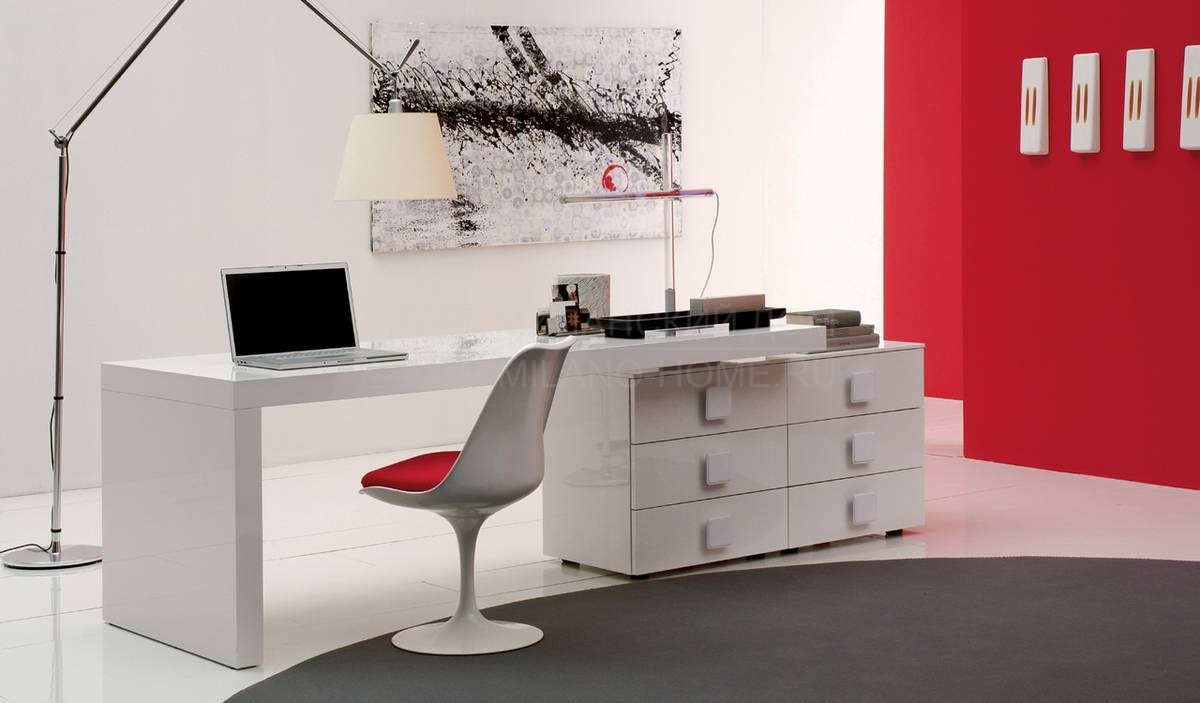 Письменный стол Office one/desk из Италии фабрики BESANA