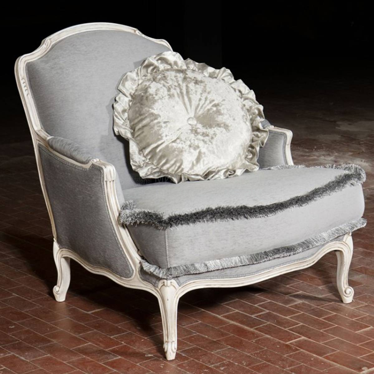Кресло Liup/armchair из Италии фабрики MANTELLASSI