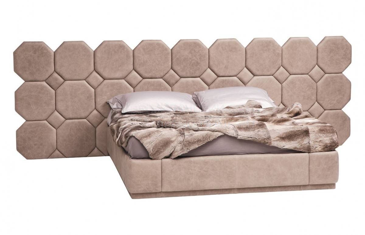 Кровать с мягким изголовьем Pascal 380/bed из Италии фабрики SMANIA