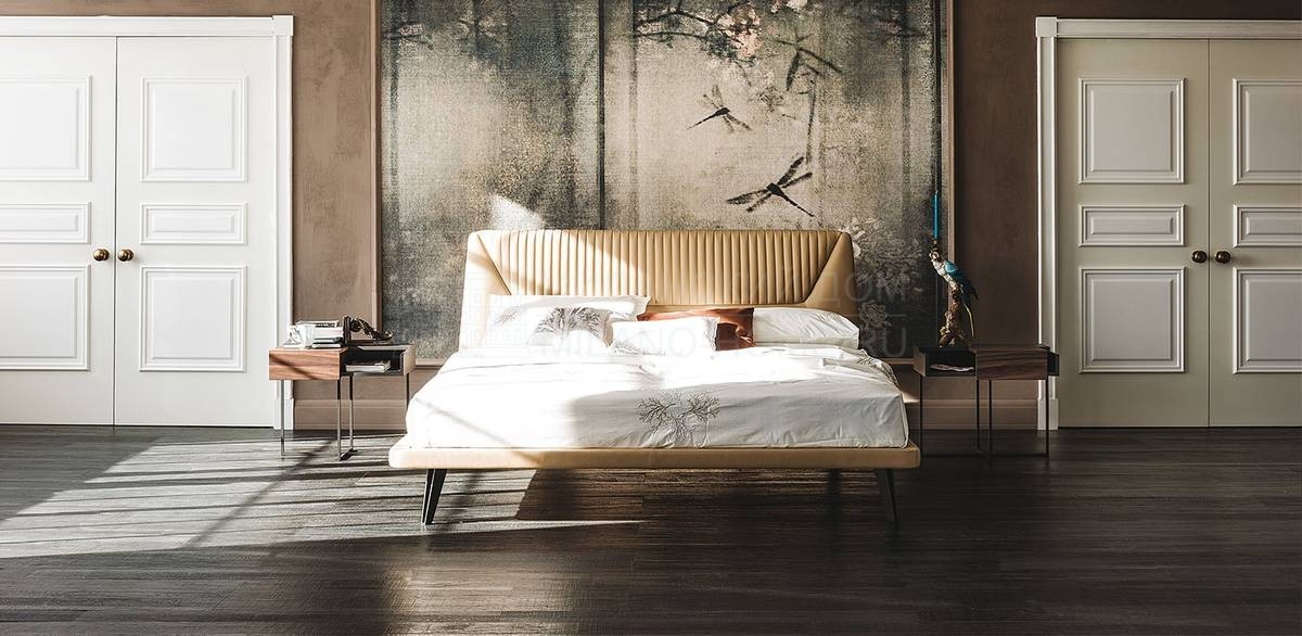 Кожаная кровать Amadeus bed из Италии фабрики CATTELAN ITALIA