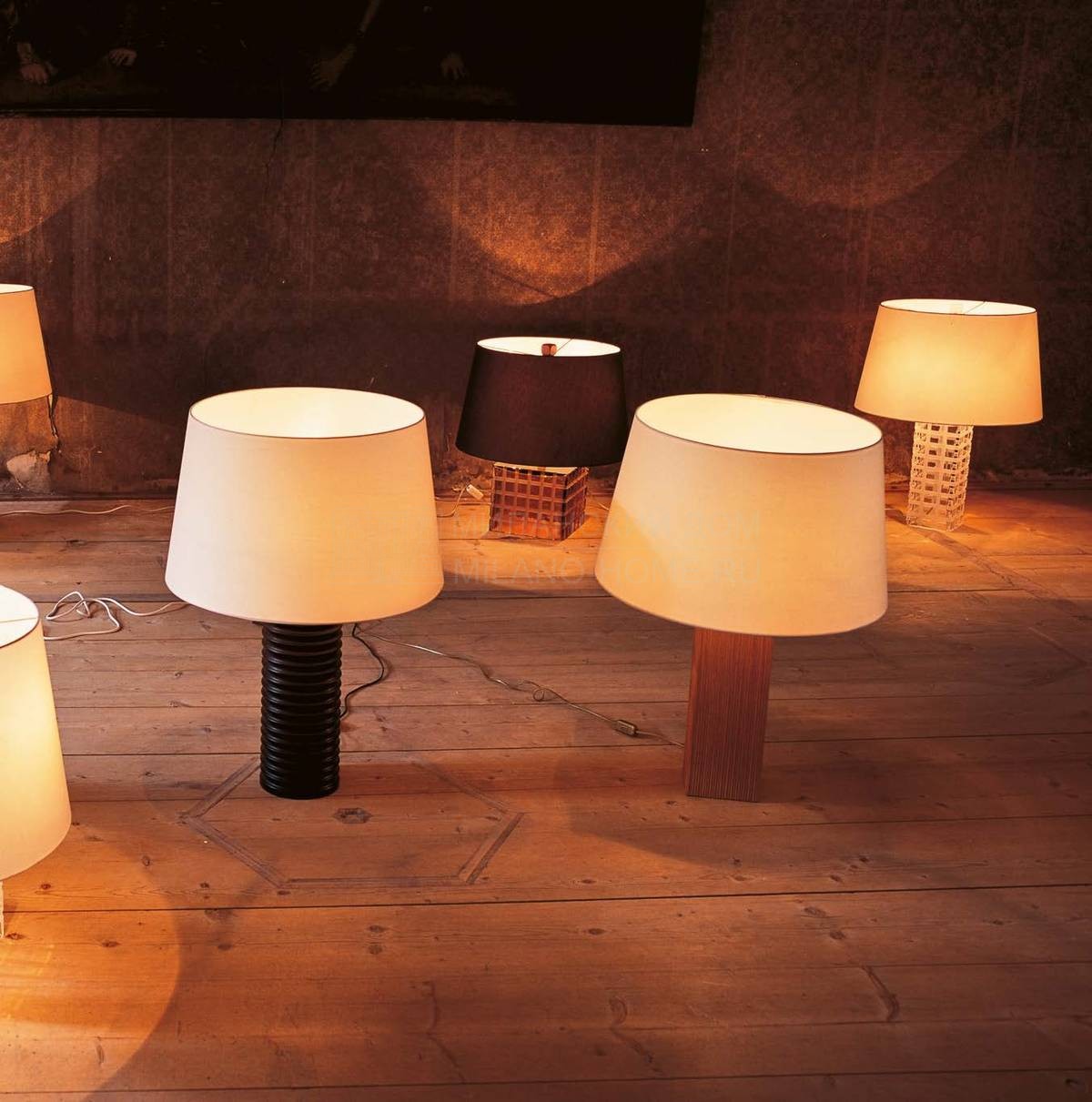 Настольная лампа Winter-Wood/ lamps из Италии фабрики FLEXFORM