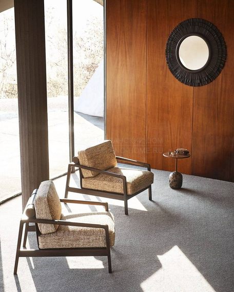 Каркасное кресло Kathy armchair F из Италии фабрики FENDI Casa