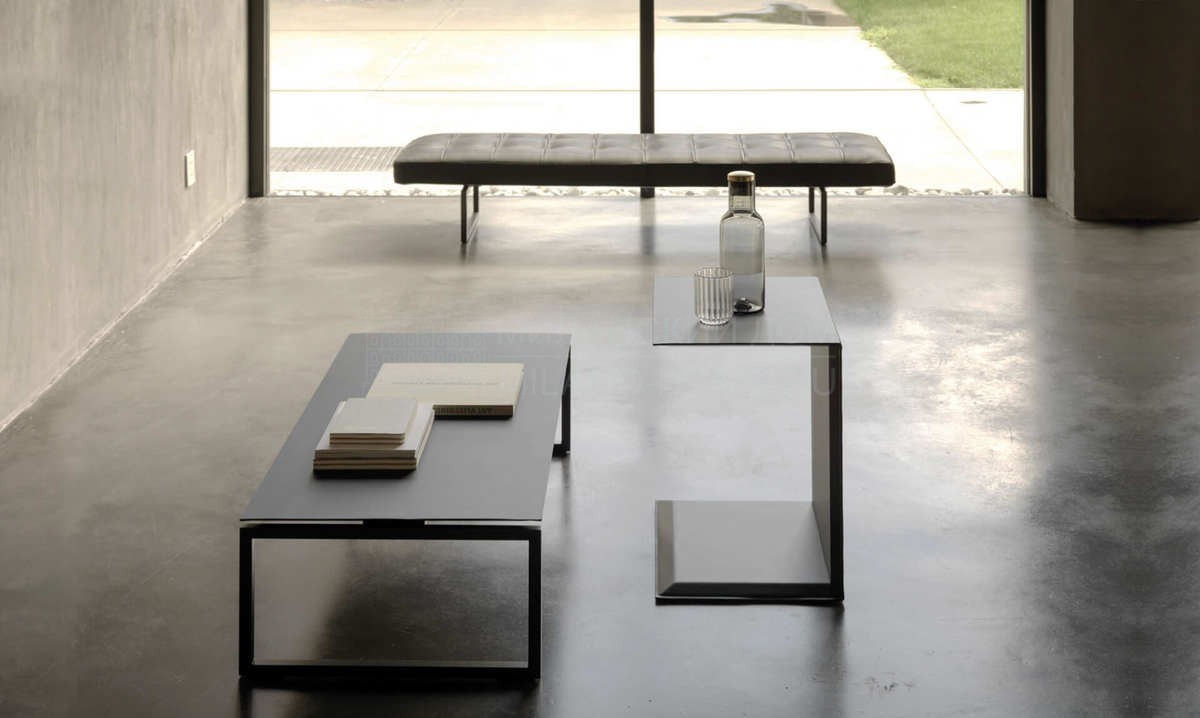 Кофейный столик Ludwig coffee table vertical из Италии фабрики DESIREE