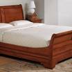 Кровать с деревянным изголовьем Fiocco di seta bed