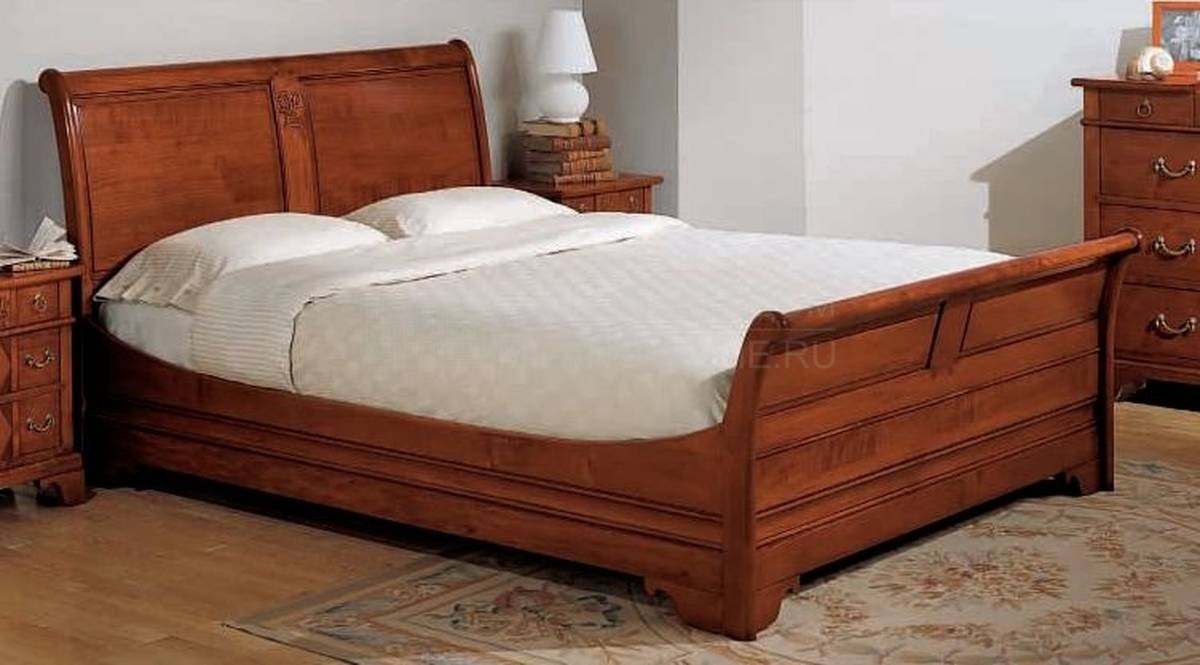 Кровать с деревянным изголовьем Fiocco di seta bed из Италии фабрики BAMAX