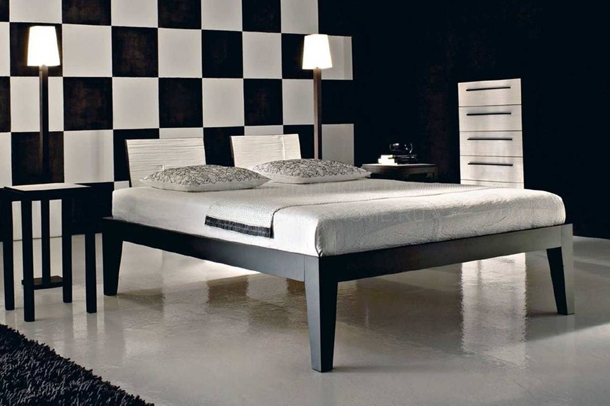 Кровать с деревянным изголовьем Otto 173E-G из Италии фабрики GERVASONI