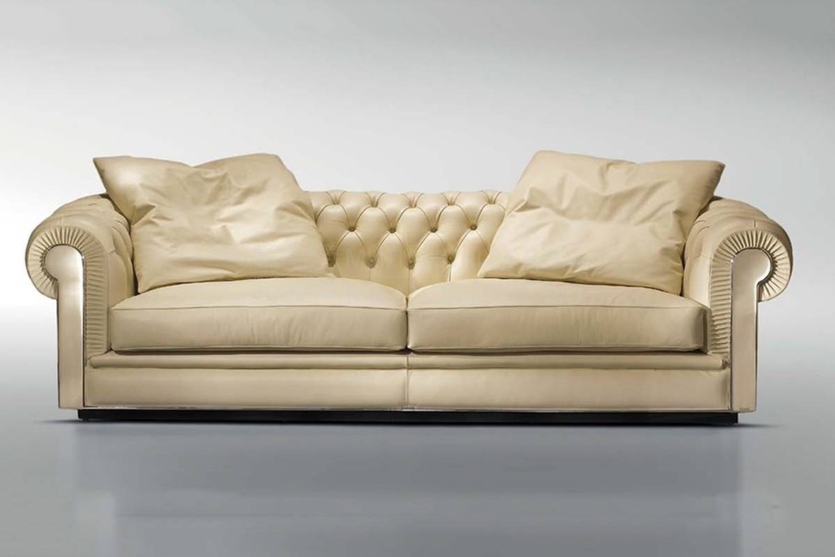 Прямой диван Albione из Италии фабрики FENDI Casa
