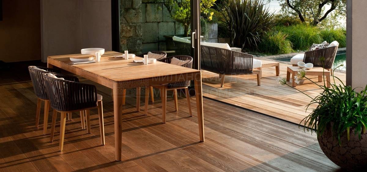 Обеденный стол Mood outdoor table из Бельгии фабрики TRIBU