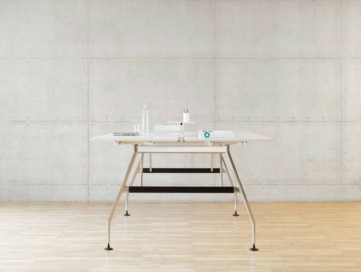Рабочий стол  (оперативная мебель) Ad Hoc Solitaires из Швейцарии фабрики VITRA