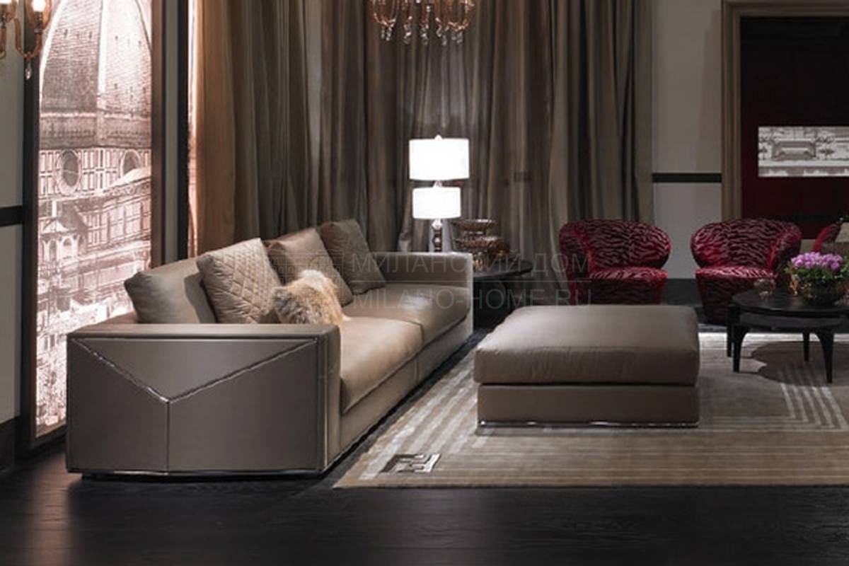 Прямой диван Versailles из Италии фабрики FENDI Casa