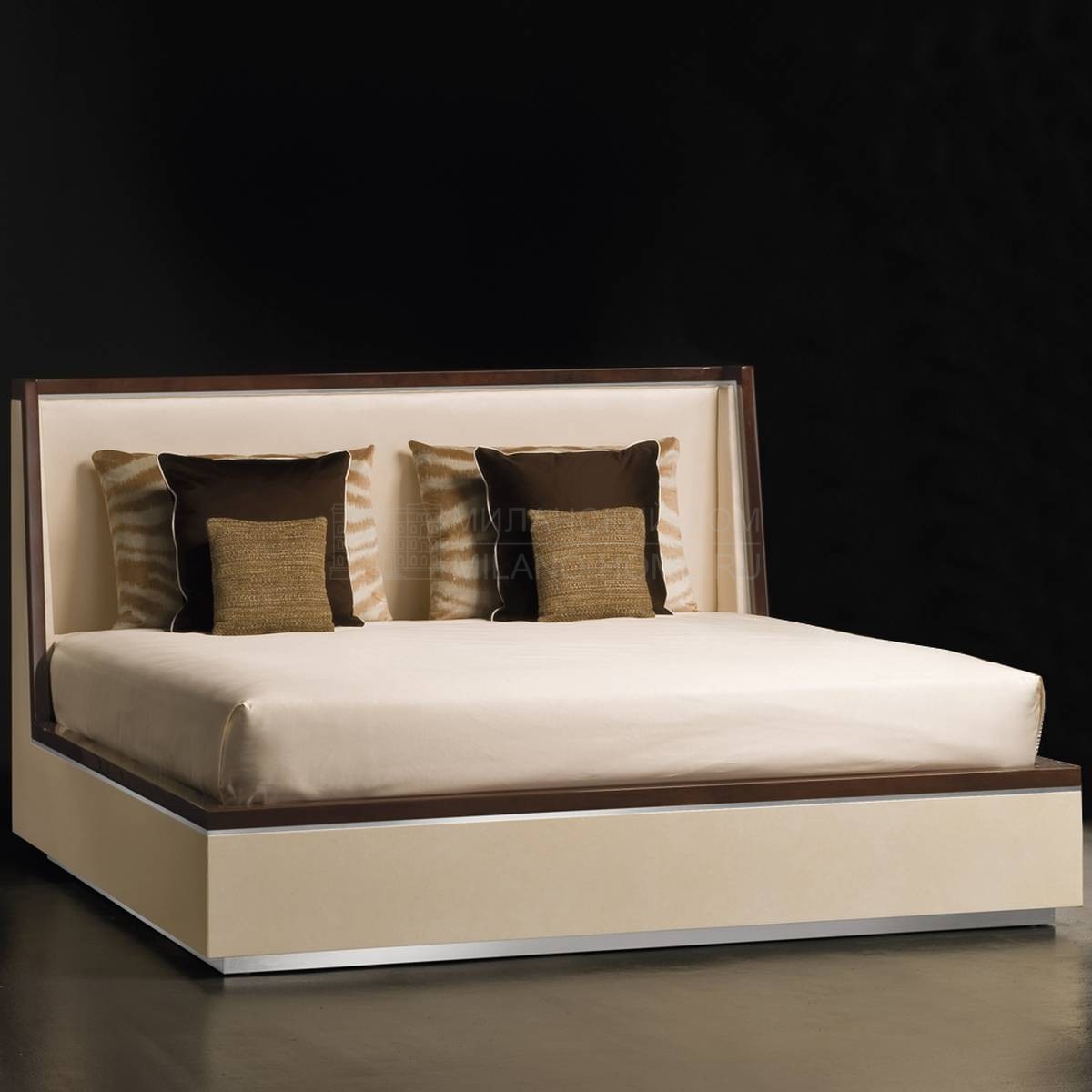 Кровать с деревянным изголовьем art.3324 из Италии фабрики TURA