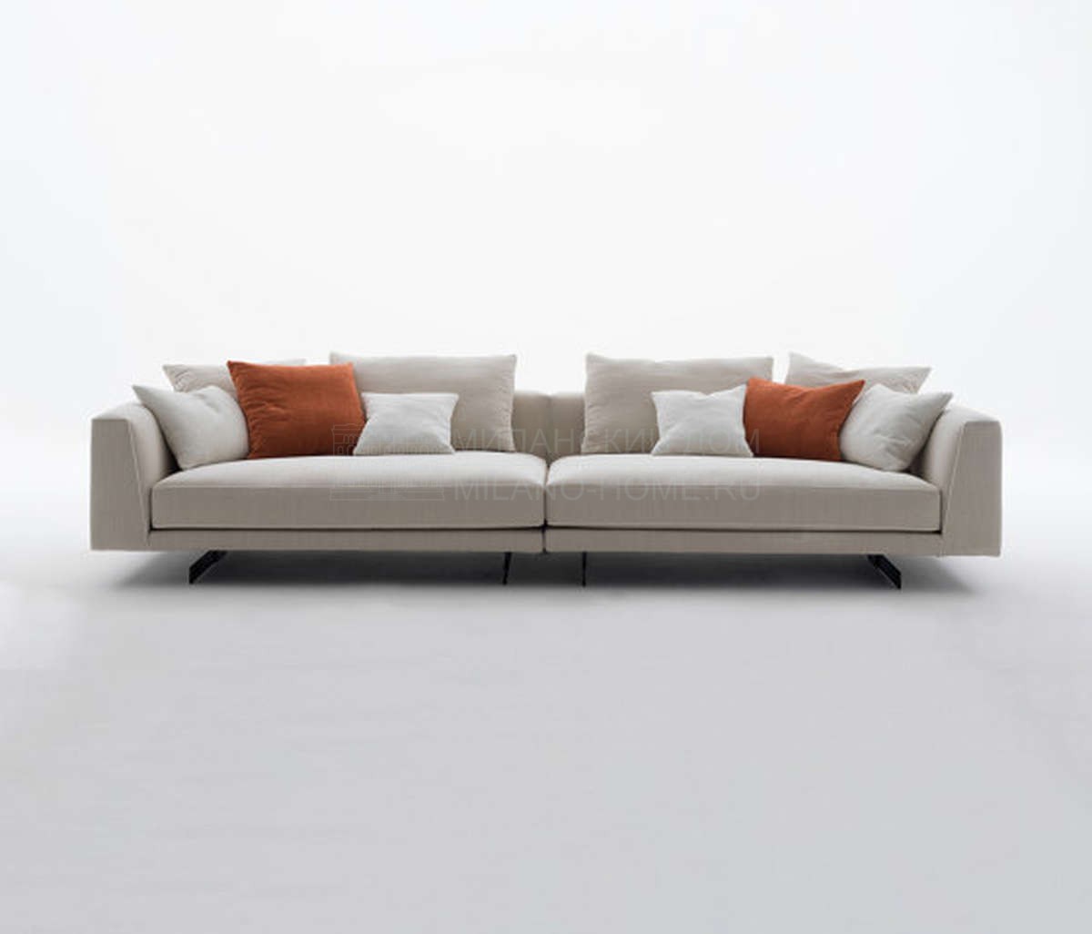 Прямой диван Sheridan sofa  из Италии фабрики DESIREE