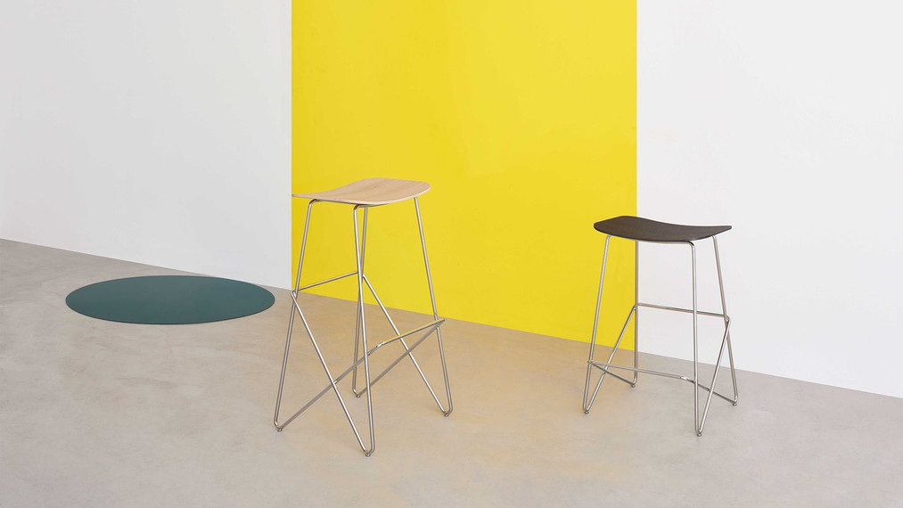 Полубарный стул Endless semi-bar из Италии фабрики DESALTO