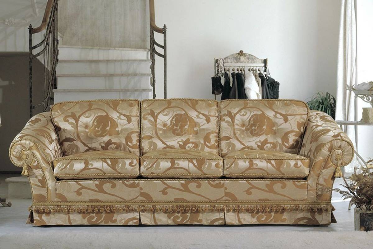 Прямой диван Giada из Италии фабрики PIGOLI