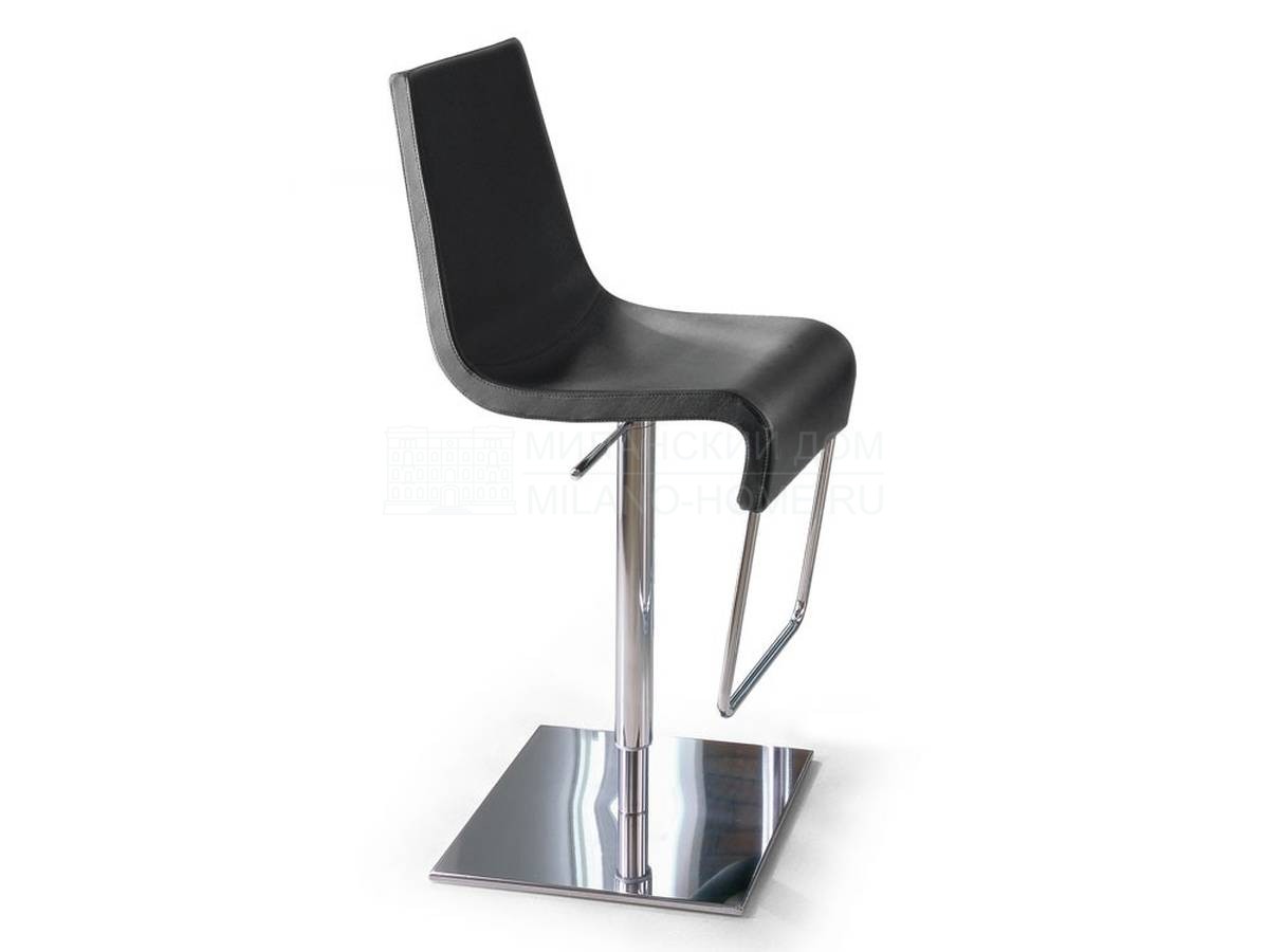 Барный стул Skip Arm/chair из Италии фабрики BONALDO