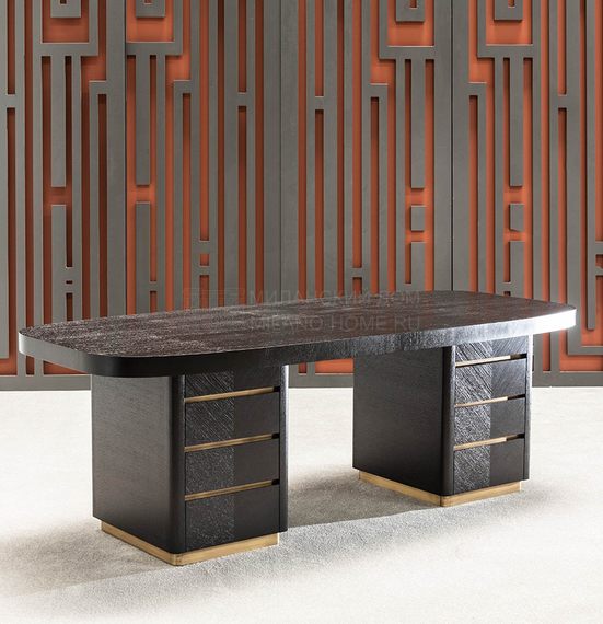 Письменный стол Sloane desk из Франции фабрики HAMILTON CONTE