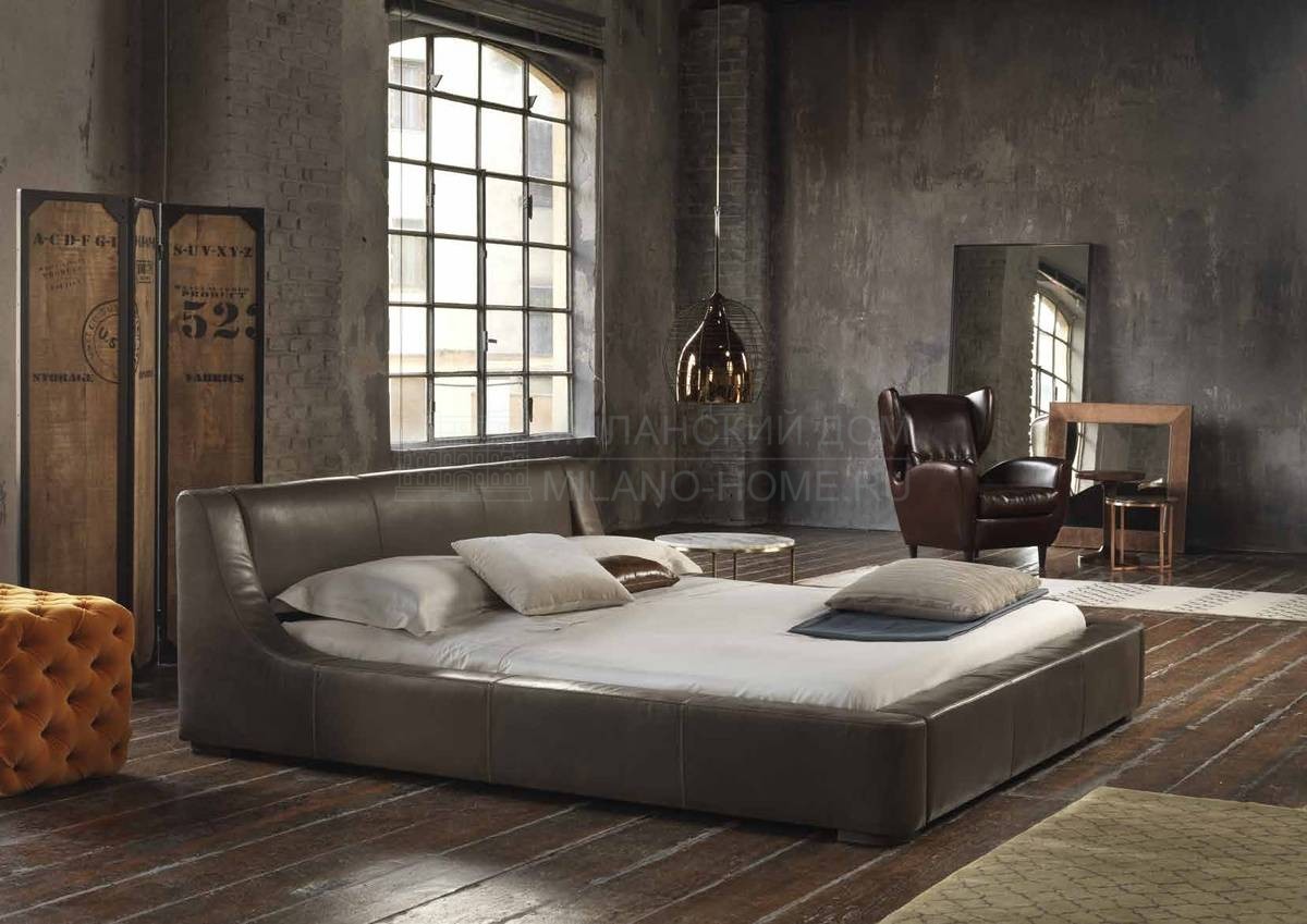 Кровать с мягким изголовьем Alec из Италии фабрики GIULIO MARELLI
